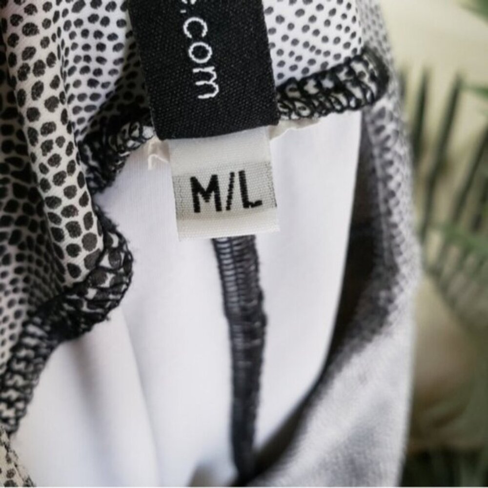 Onzie Snakeskin Python Print High Waisted Yoga Pa… - image 7